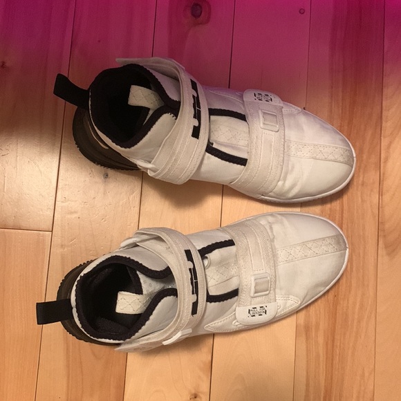 Nike Lebron Soldier 13 TB - Picture 2 of 4
